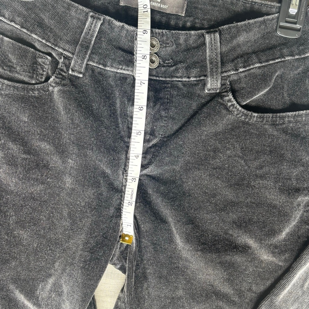 Levi's black cotton corduroy 526 slender bootcut pants woman's size 6 - Picture 4 of 7